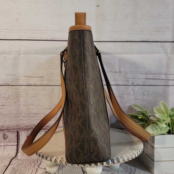 Michael Kors Sady Brown Top Zip Tote Bag - Picture 4 of 14